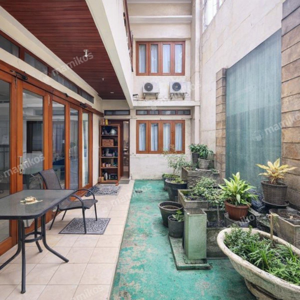 Rumah Sertifikat SHM 6 Kamar Tidur 5 Kamar Mandi Cilandak Jakarta Selatan - Photo 4