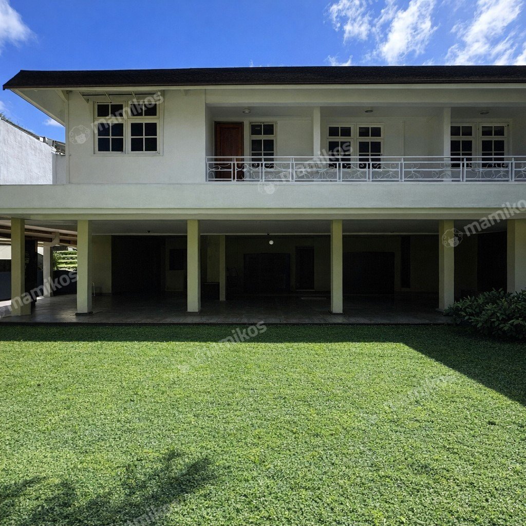 Rumah Sertifikat SHM 7 Kamar Tidur 5 Kamar Mandi Kebayoran Baru Jakarta Selatan - Photo 2