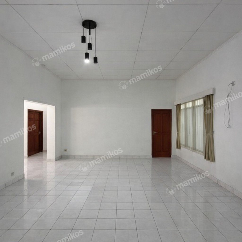 Rumah Sertifikat SHM 7 Kamar Tidur 5 Kamar Mandi Kebayoran Baru Jakarta Selatan - Photo 3