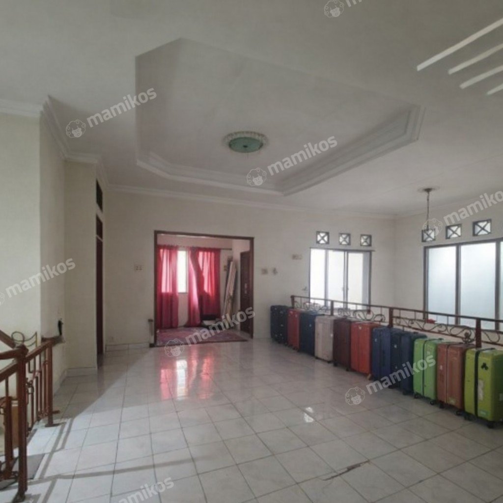 Rumah Sertifikat SHM 5 Kamar Tidur 4 Kamar Mandi Cipete Jakarta Selatan - Photo 5