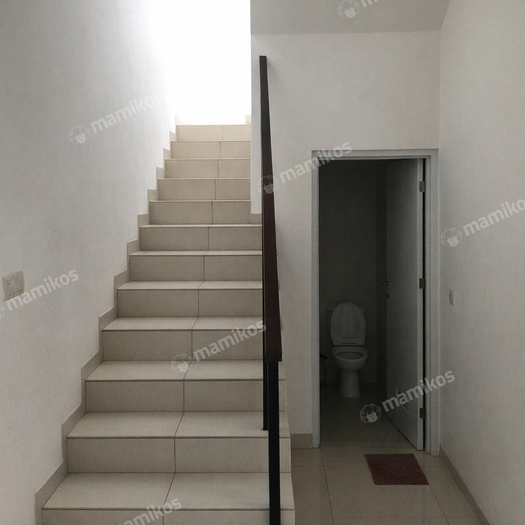 Rumah Sertifikat SHM 3 Kamar Tidur 3 Kamar Mandi Duri Kosambi Jakarta Barat - Photo 4