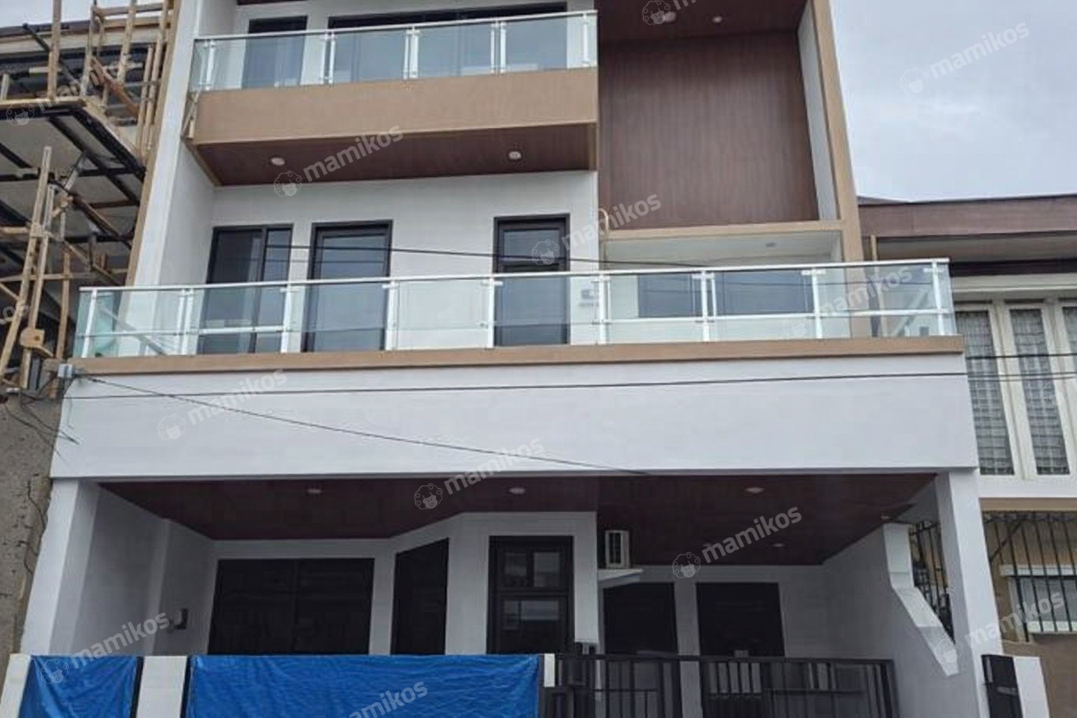 Rumah 5KT 4KM Puri Indah Jakarta Barat