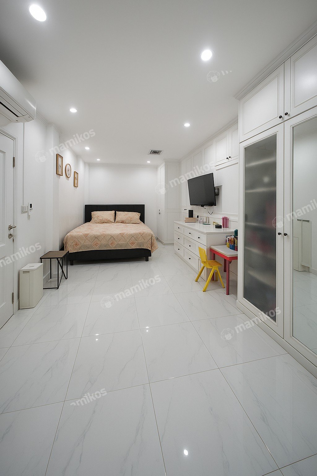 Rumah Sertifikat SHM 4 Kamar Tidur 3 Kamar Mandi Puri Mansion Jakarta Barat - Photo 2