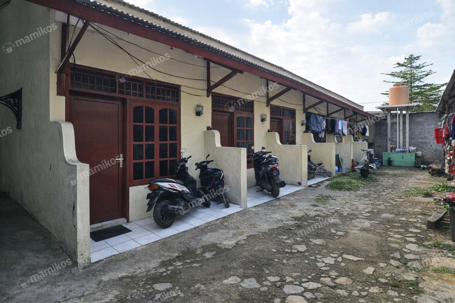 Rumah 10 Kamar Tidur 10 Kamar Mandi 1 Lantai Jagakarsa Jakarta Selatan