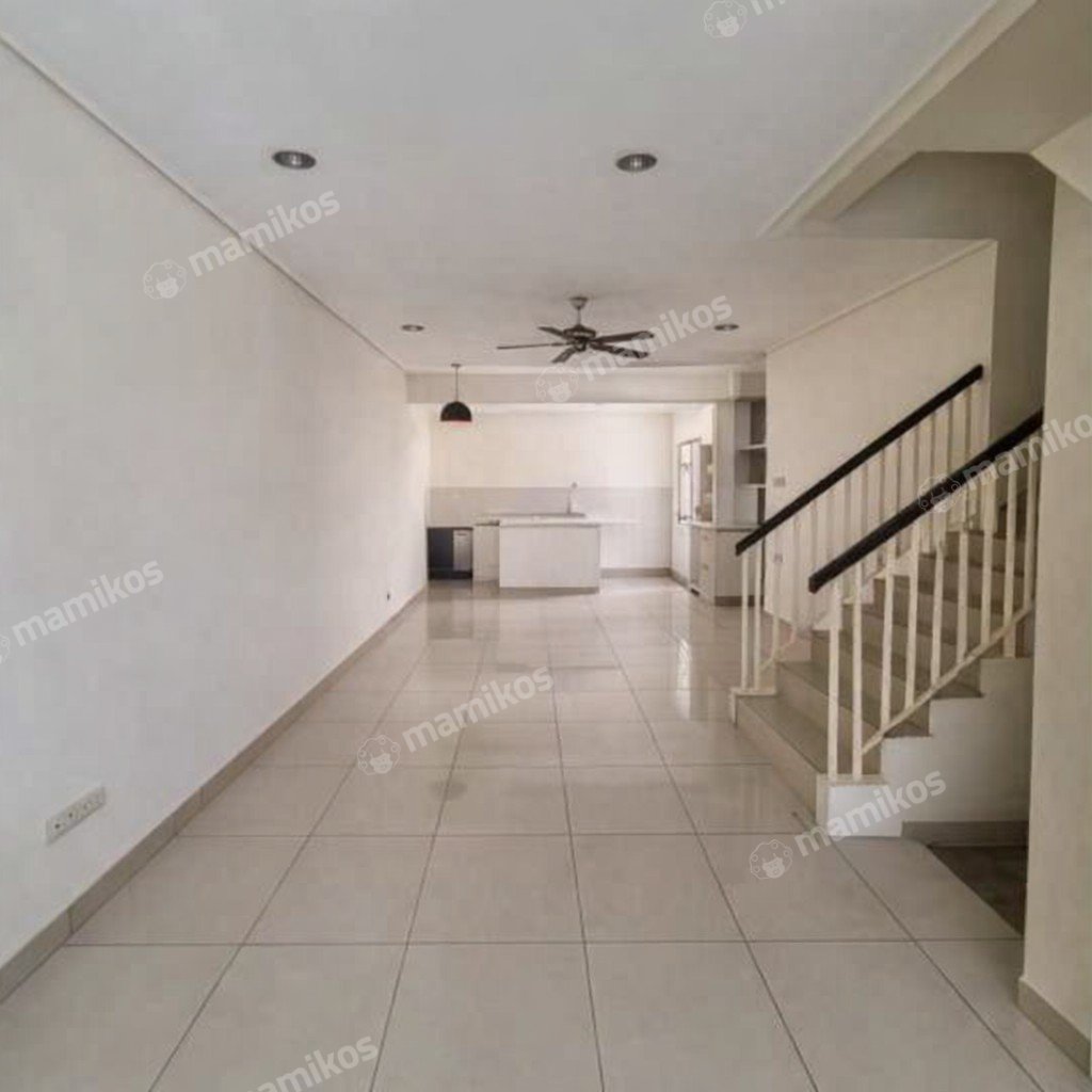 Rumah Sertifikat SHM 3 Kamar Tidur 3 Kamar Mandi Cengkareng Jakarta Barat - Photo 2