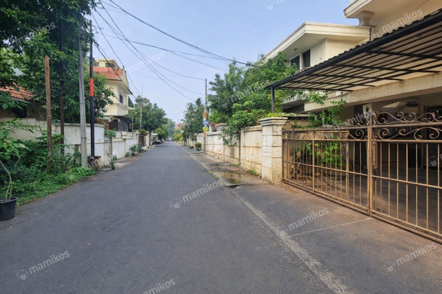 Rumah Sertifikat SHM 4 Kamar Tidur 3 Kamar Mandi Kebayoran Baru Jakarta Selatan - Photo 4