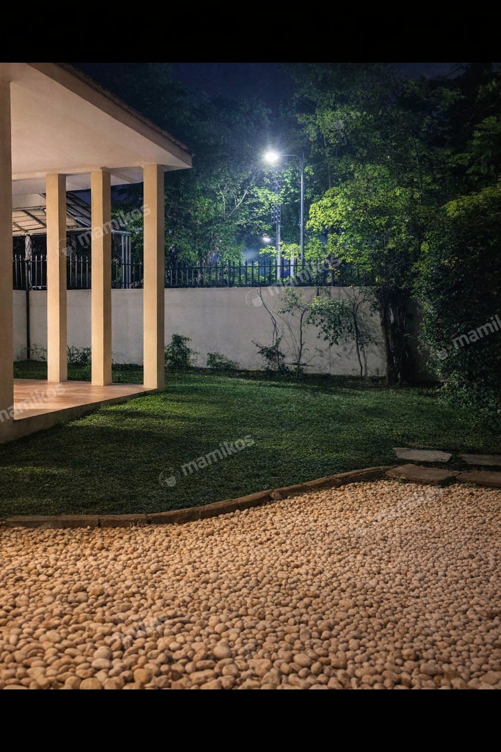 Rumah Sertifikat SHM 4 Kamar Tidur 4 Kamar Mandi Kemang Jakarta Selatan - Photo 3
