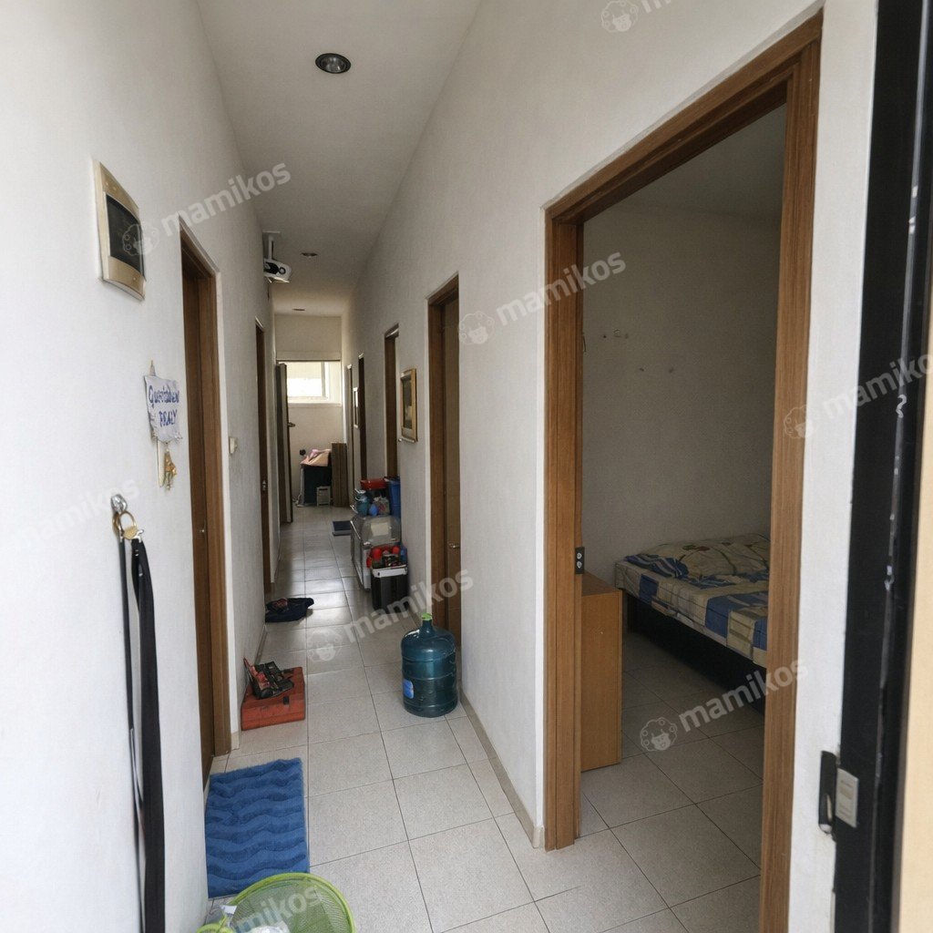 Rumah Sertifikat SHM 20 Kamar Tidur 6 Kamar Mandi Tanjung Duren Jakarta Barat - Photo 3