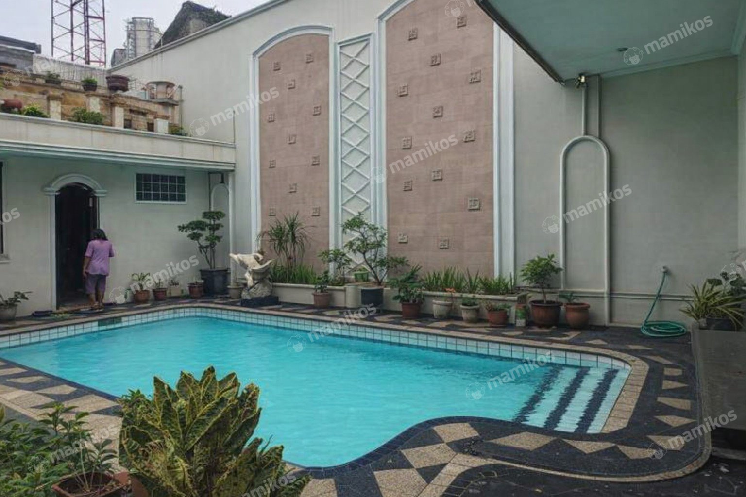 Rumah Sertifikat SHM 7 Kamar Tidur 9 Kamar Mandi Kemanggisan Jakarta Barat