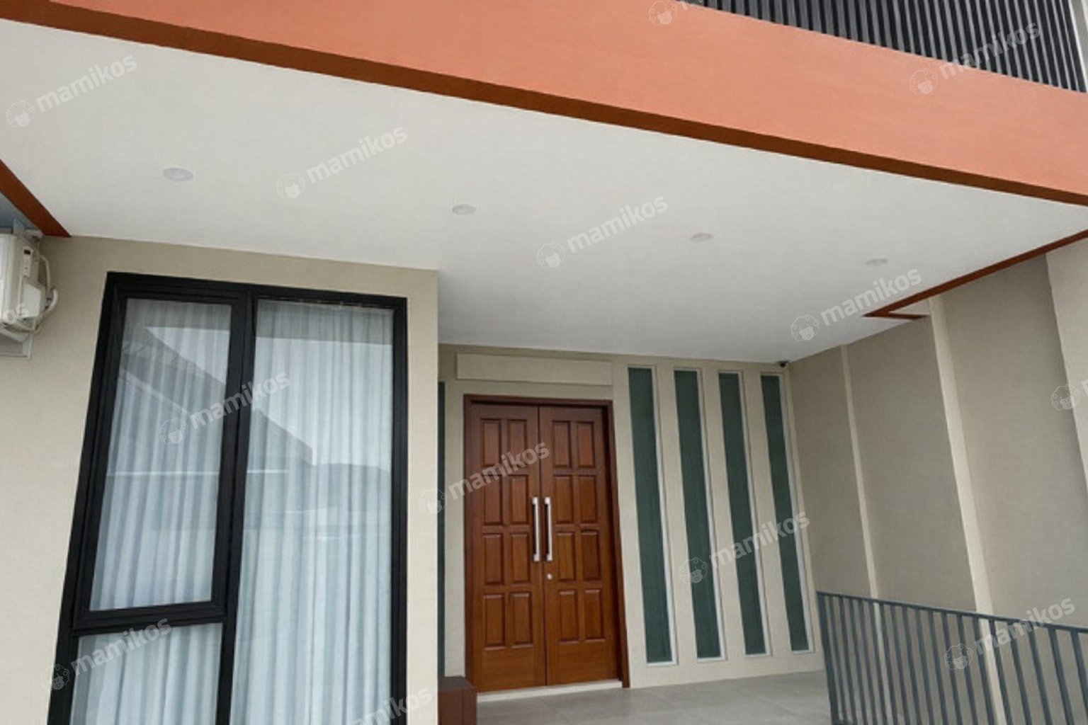 Rumah Sertifikat SHM 3 Kamar Tidur 4 Kamar Mandi Pulomas Jakarta Timur