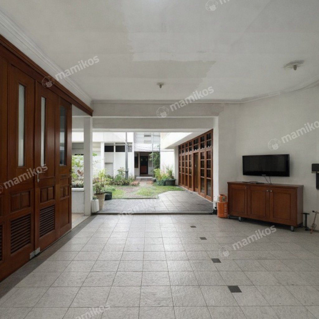 Rumah Sertifikat SHM 6 Kamar Tidur 5 Kamar Mandi Pondok Labu Jakarta Selatan - Photo 3