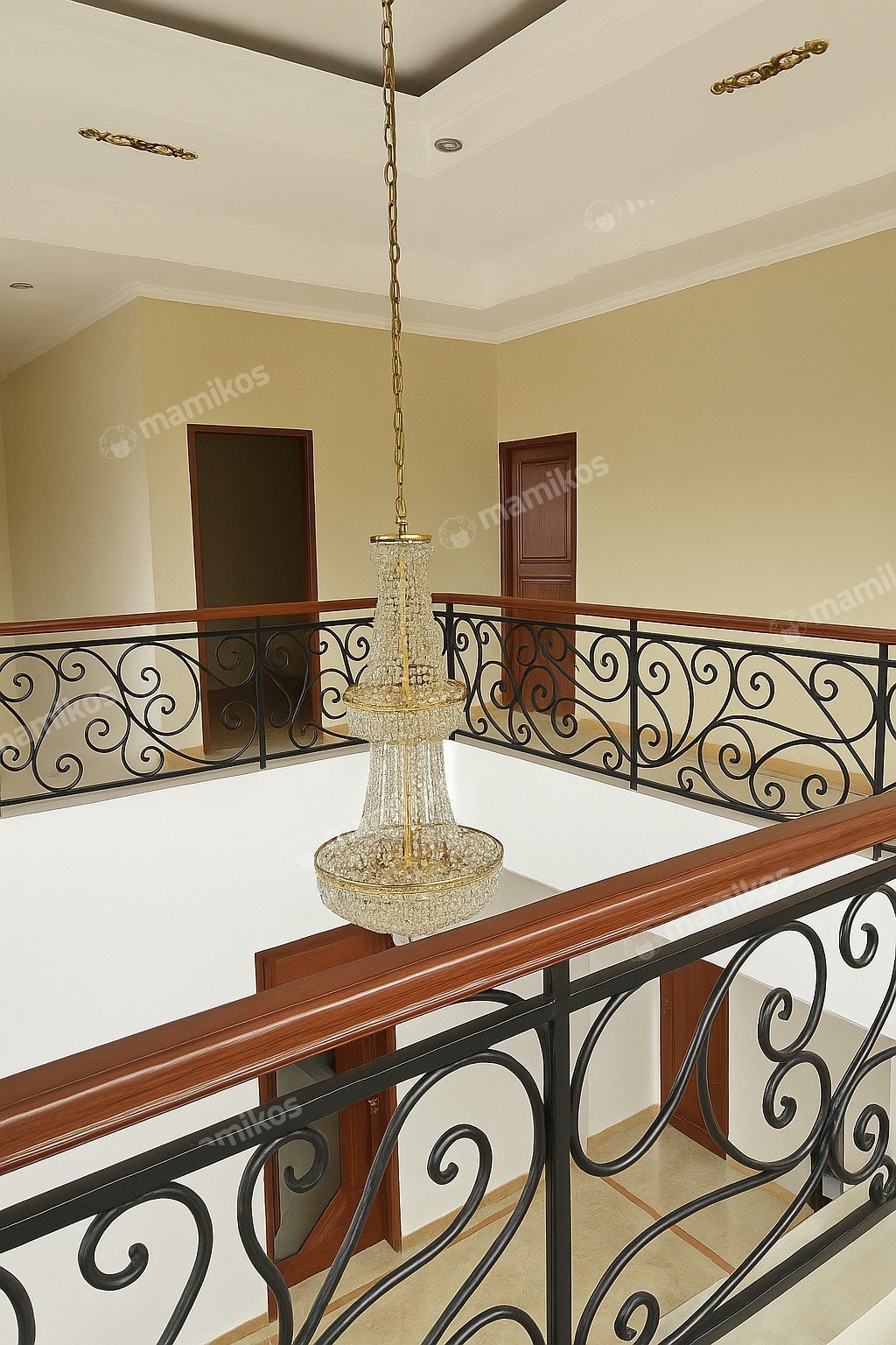 Rumah Sertifikat SHM 5 Kamar Tidur 3 Kamar Mandi Citra Grand Jakarta Timur - Photo 3