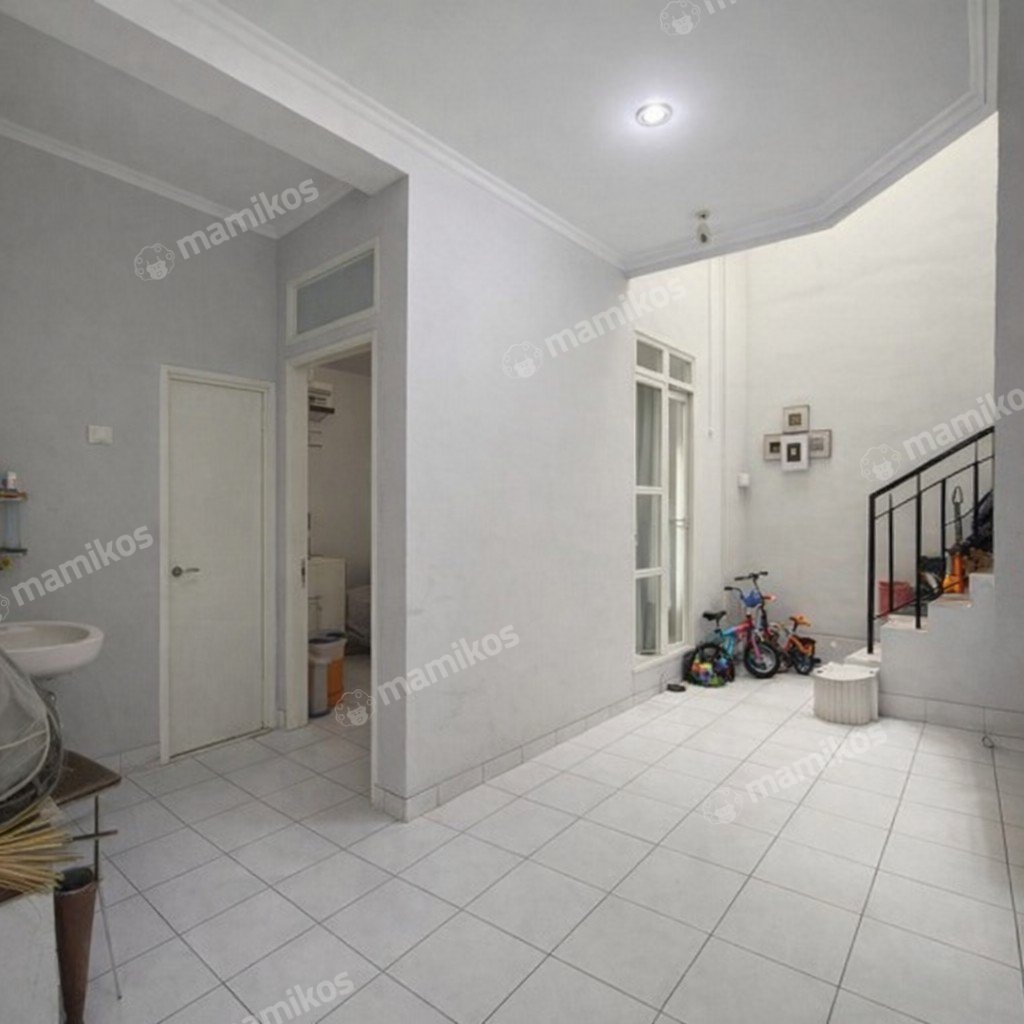 Rumah Sertifikat SHM 3 Kamar Tidur 2 Kamar Mandi Green garden Jakarta Barat - Photo 5