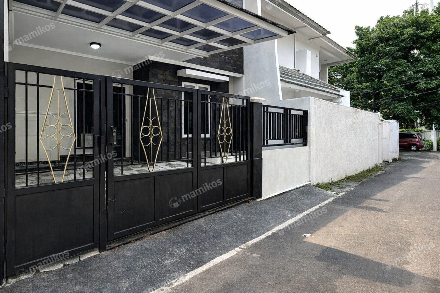 Rumah Sertifikat SHM 3 Kamar Tidur 3 Kamar Mandi Tebet Jakarta Selatan