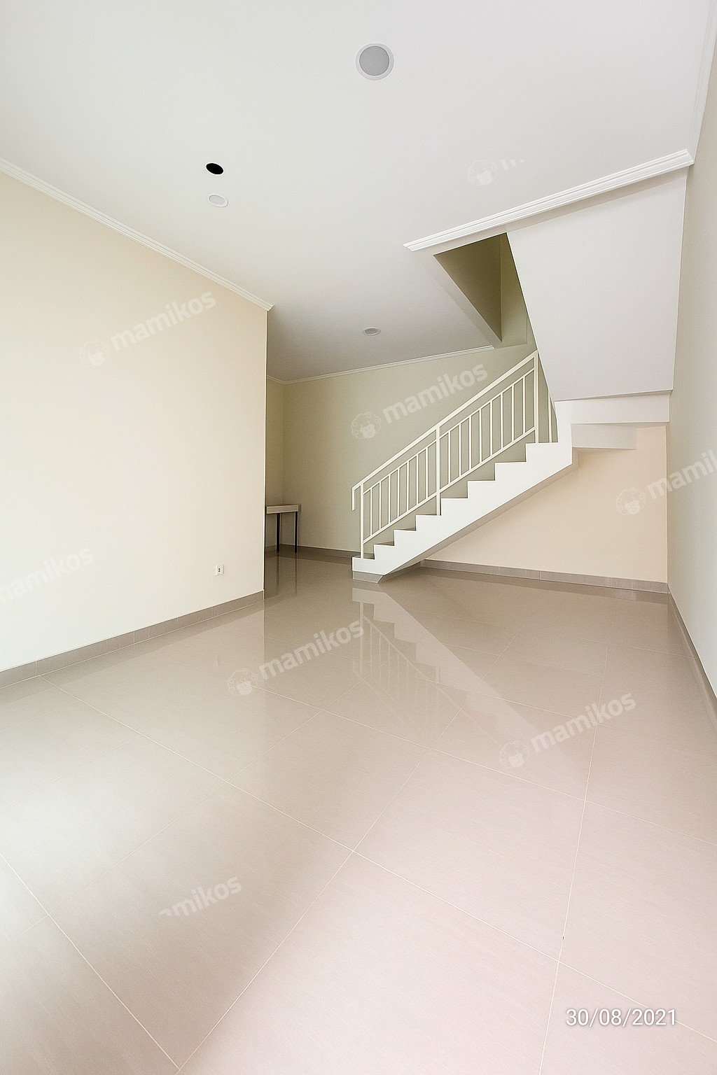 Rumah Sertifikat SHM 3 Kamar Tidur 3 Kamar Mandi Tebet Jakarta Selatan - Photo 4