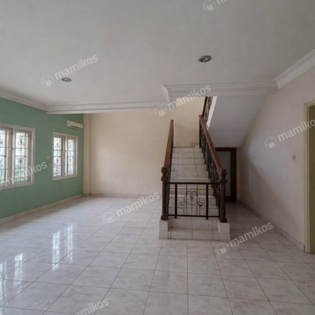 Rumah Sertifikat SHM 4 Kamar Tidur 3 Kamar Mandi Kota Wisata Jakarta Timur - Photo 3