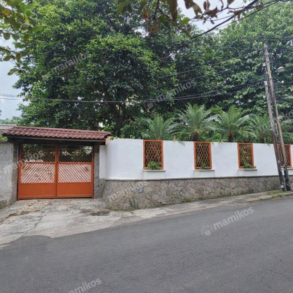 Rumah Sertifikat SHM 6 Kamar Tidur 5 Kamar Mandi Kramat Jati Jakarta Timur - Photo 2