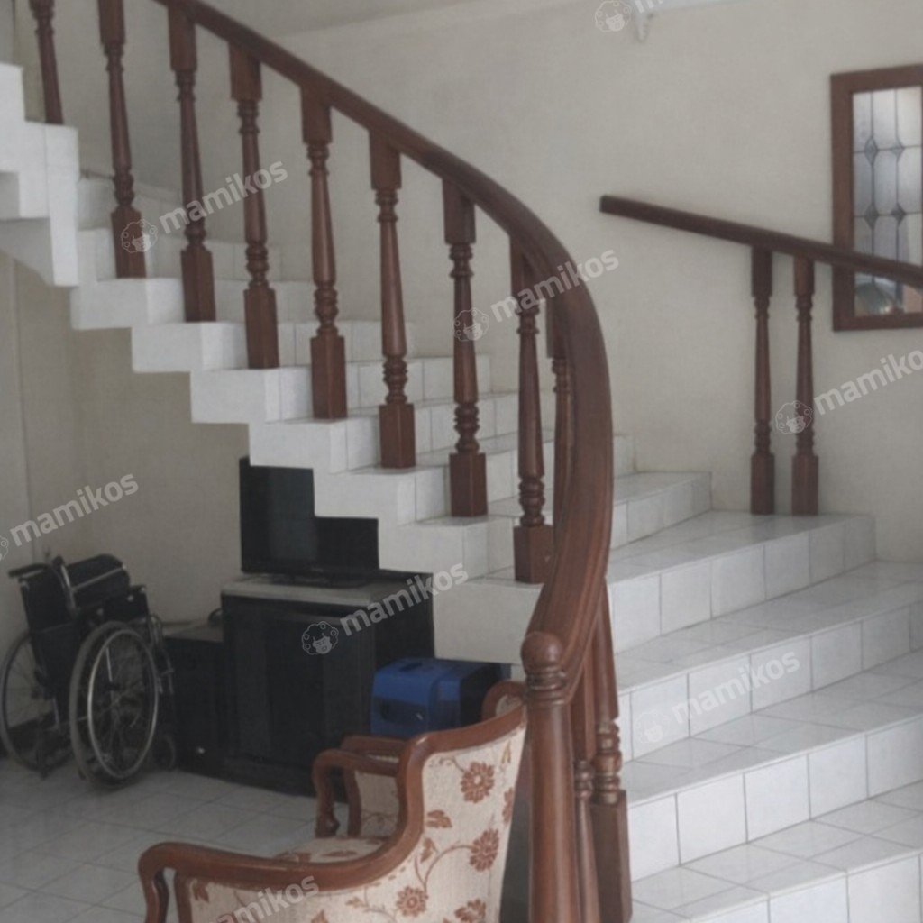 Rumah Sertifikat SHM 10 Kamar Tidur 8 Kamar Mandi Kelapa Gading Jakarta Utara - Photo 2