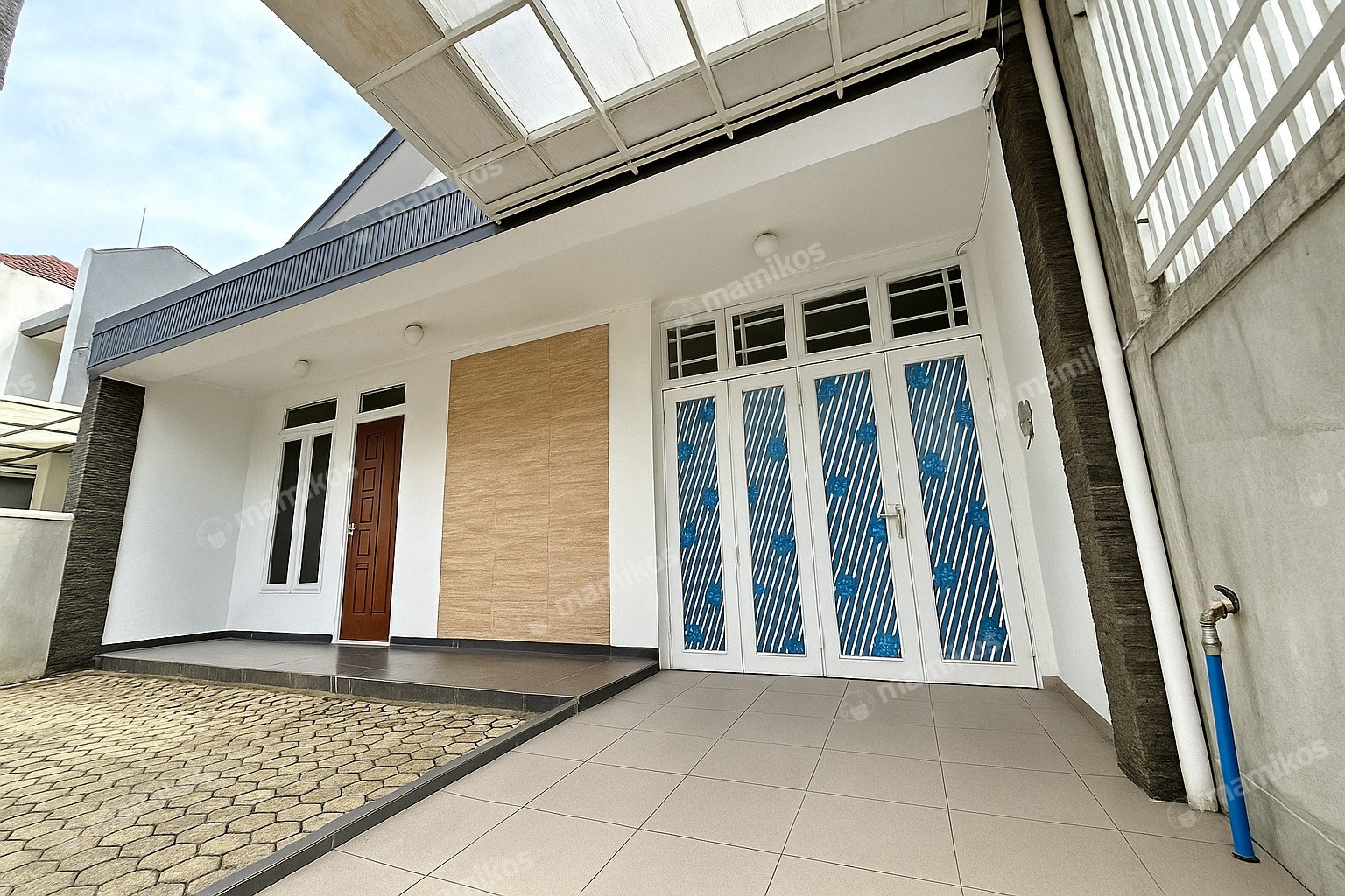Rumah Sertifikat SHM 2 Kamar Tidur 2 Kamar Mandi Kembangan Selatan Jakarta Barat - Photo 2