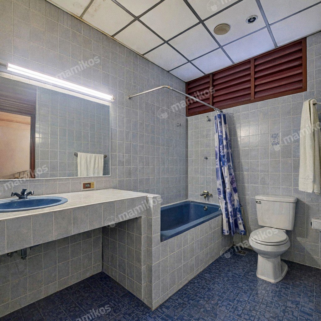 Rumah Sertifikat SHM 3 Kamar Tidur 3 Kamar Mandi Pondok Indah Jakarta Selatan - Photo 3