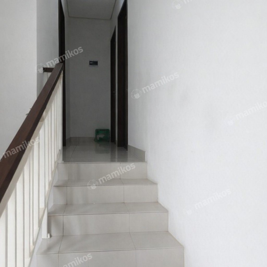 Rumah Sertifikat PPJB 4 Kamar Tidur 3 Kamar Mandi Jakarta Garden City Jakarta Timur - Photo 3