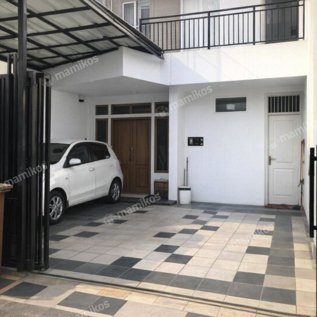 Rumah Sertifikat SHM 5 Kamar Tidur 5 Kamar Mandi Pantai Indah Kapuk Jakarta Utara - Photo 2
