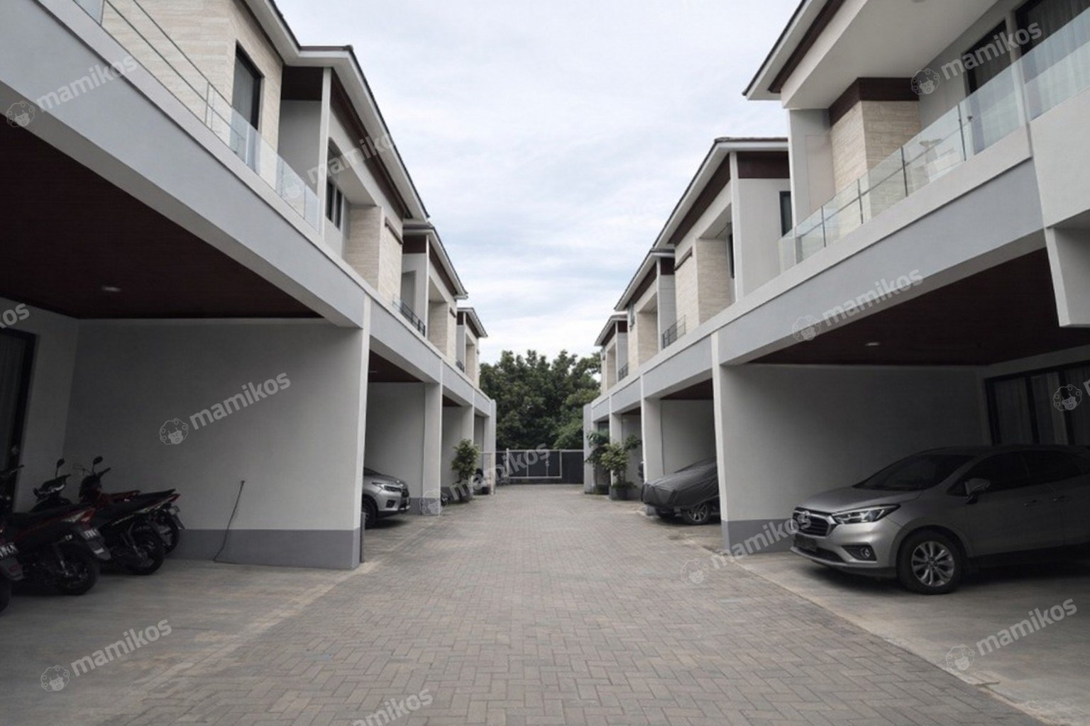 Rumah Sertifikat SHM 4 Kamar Tidur 4 Kamar Mandi Pondok Labu Jakarta Selatan - Photo 3