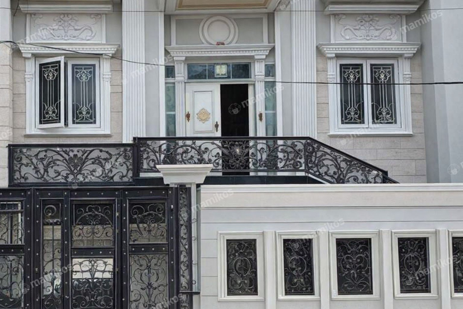 Rumah Sertifikat SHM 5 Kamar Tidur 4 Kamar Mandi Kemang Jakarta Selatan