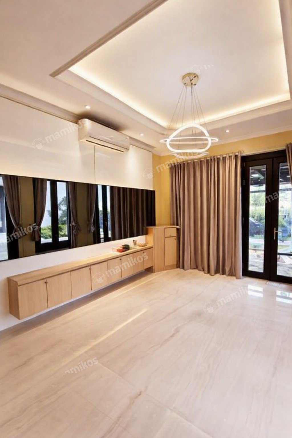 Rumah Sertifikat SHM 4 Kamar Tidur 4 Kamar Mandi Pantai Mutiara Jakarta Utara - Photo 2
