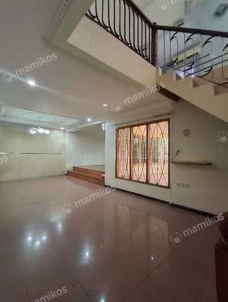 Rumah Sertifikat SHM 4 Kamar Tidur 4 Kamar Mandi Kelapa Gading Jakarta Utara - Photo 2