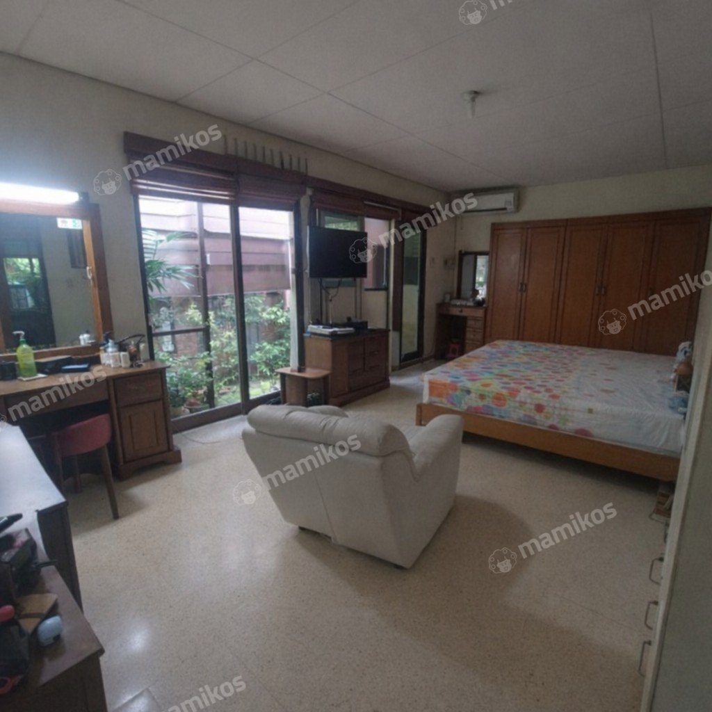 Rumah Sertifikat SHM 4 Kamar Tidur 2 Kamar Mandi Radio Dalam Jakarta Selatan - Photo 5