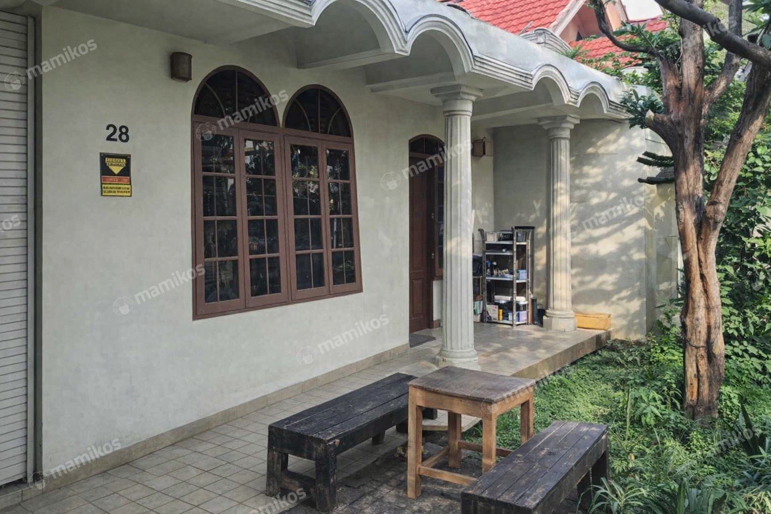 Rumah Sertifikat HGB 1 Kamar Tidur 4 Kamar Mandi Kebon Jeruk Jakarta Barat - Photo 3