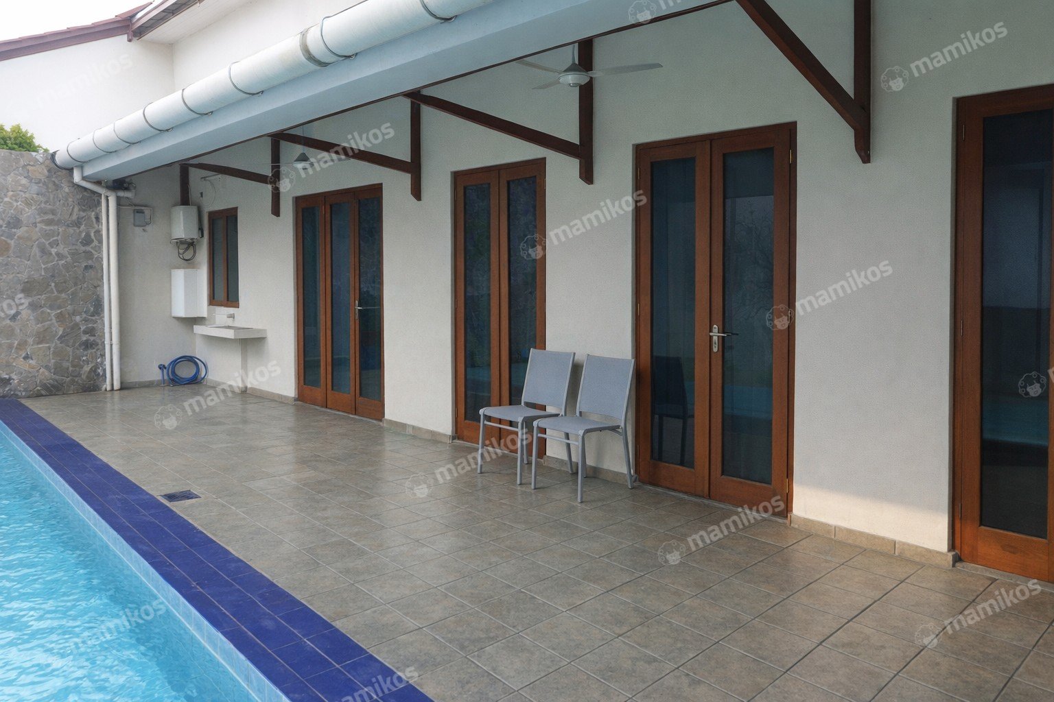 Rumah Sertifikat SHM 4 Kamar Tidur 4 Kamar Mandi Kemang Jakarta Selatan - Photo 5