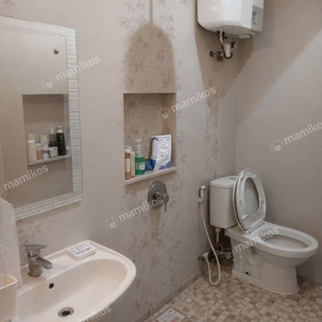 Rumah Sertifikat SHM 4 Kamar Tidur 2 Kamar Mandi Joglo Jakarta Barat - Photo 2