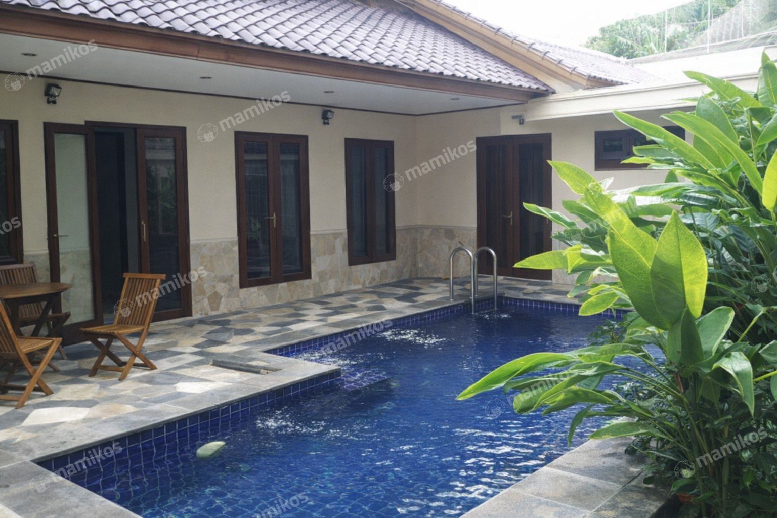 Rumah 5KT 4KM Senayan Jakarta Selatan