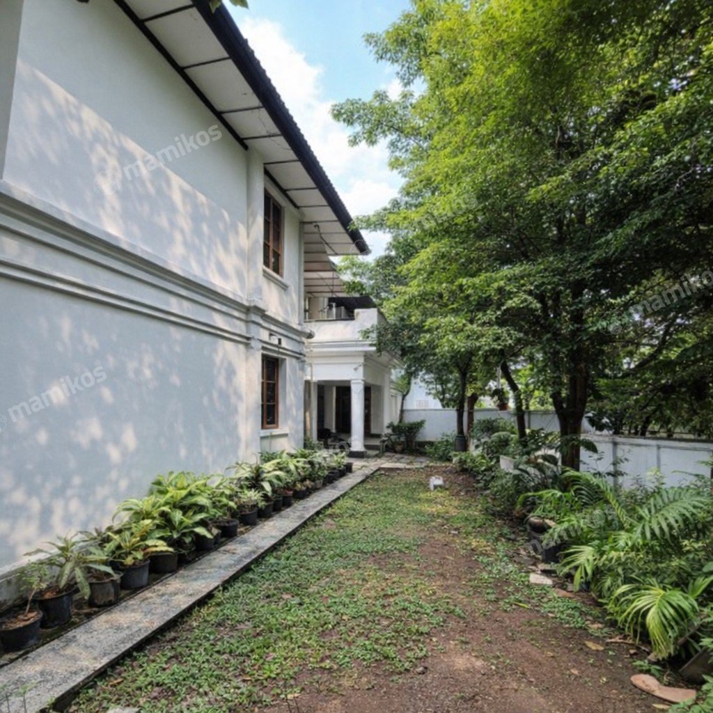 Rumah Sertifikat SHM 4 Kamar Tidur 4 Kamar Mandi Sektor 2 - Bintaro Jakarta Selatan - Photo 3