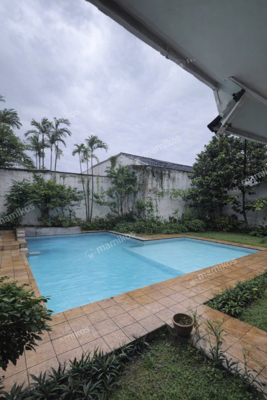 Rumah Sertifikat SHM 5 Kamar Tidur 5 Kamar Mandi Kemang Jakarta Selatan - Photo 5