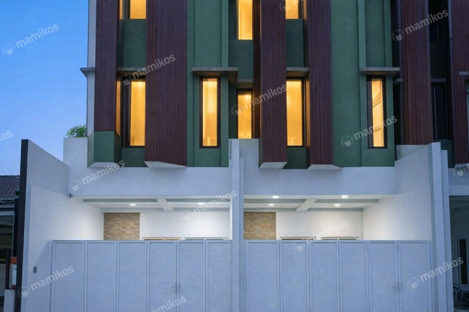 Rumah Sertifikat SHM 4 Kamar Tidur 4 Kamar Mandi Utan Kayu Jakarta Timur