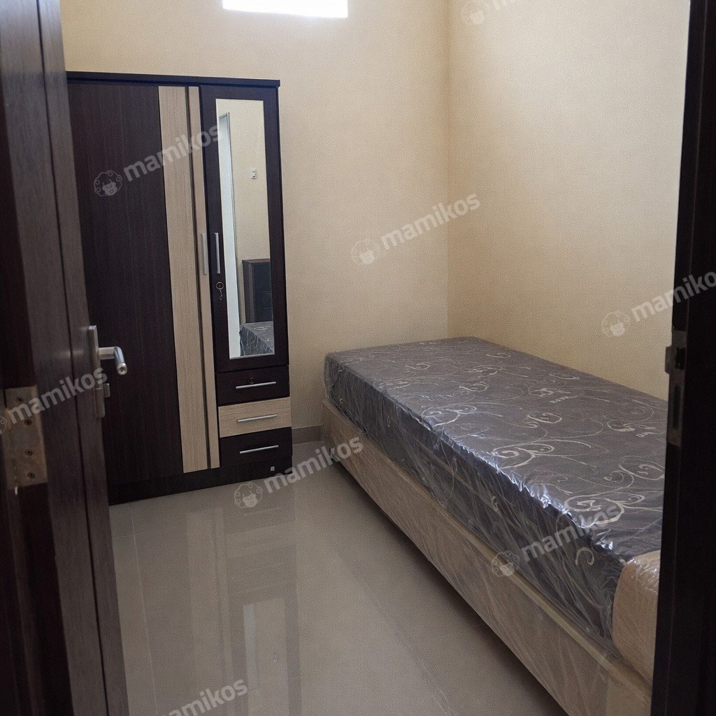 Rumah Sertifikat HGB 15 Kamar Tidur 8 Kamar Mandi Tanjung Duren Jakarta Barat - Photo 5