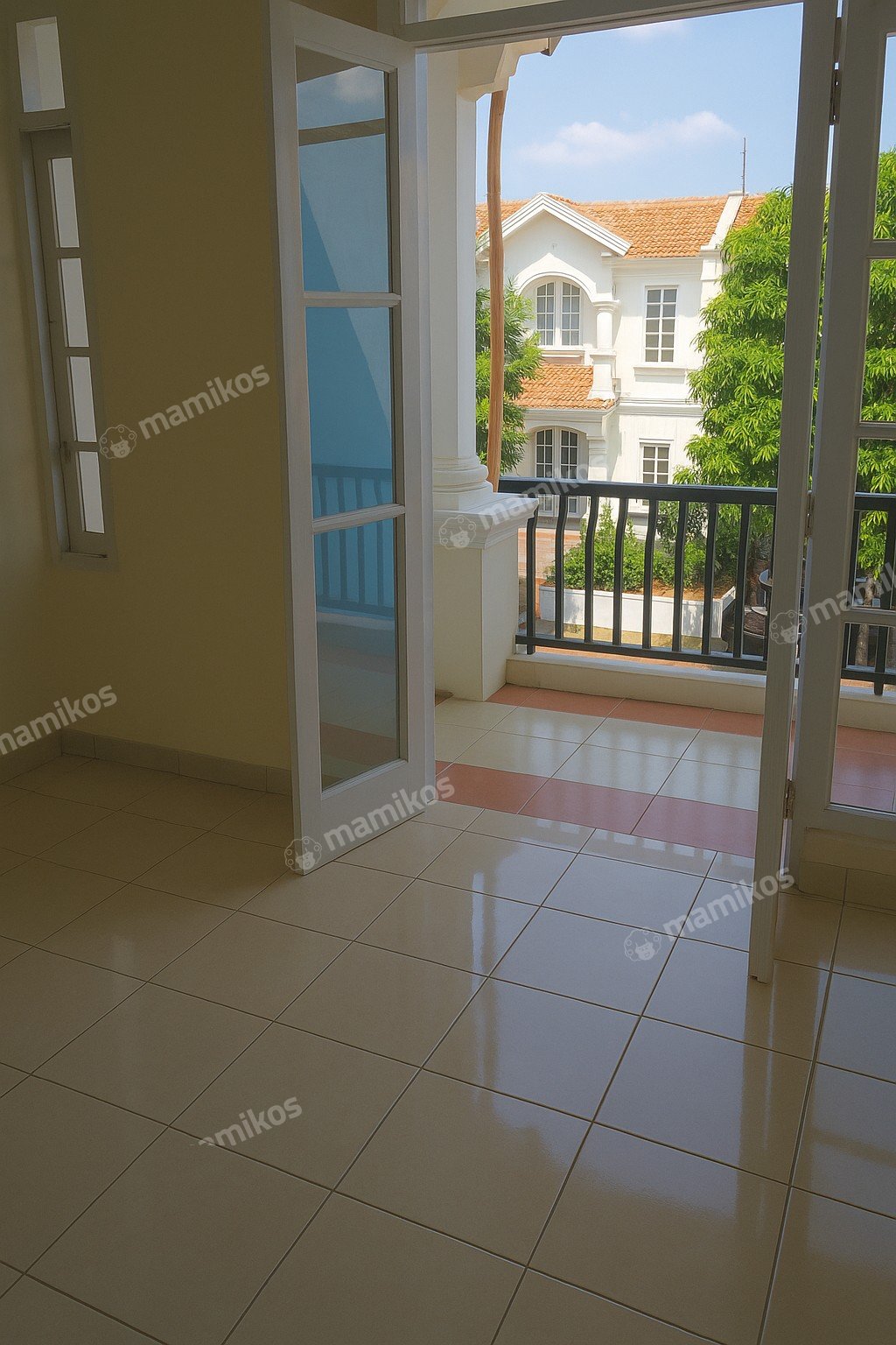 Rumah Sertifikat SHM 3 Kamar Tidur 3 Kamar Mandi Citra Grand Jakarta Timur - Photo 2