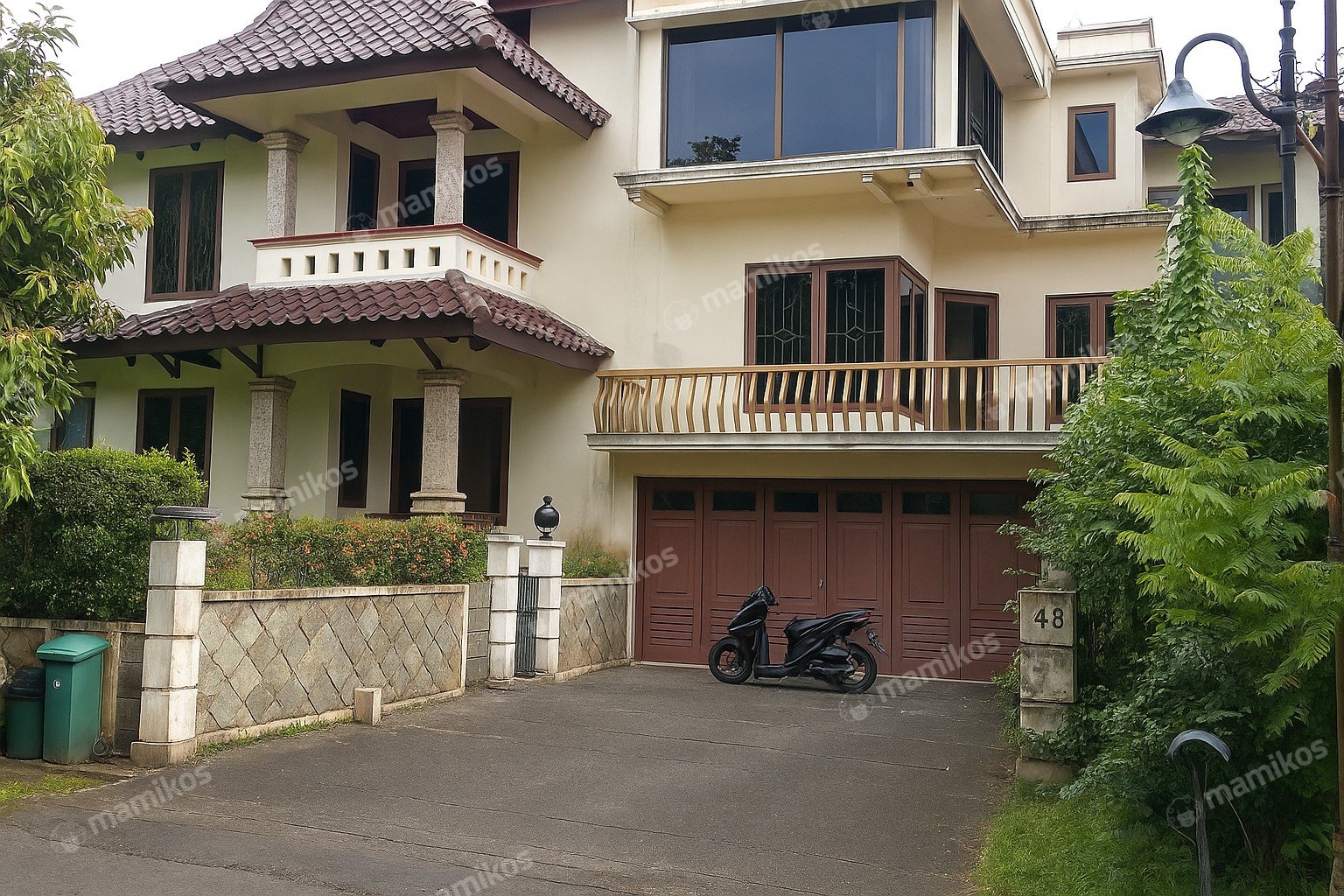 Rumah Sertifikat SHM 5 Kamar Tidur 4 Kamar Mandi Lebak Bulus Jakarta Selatan