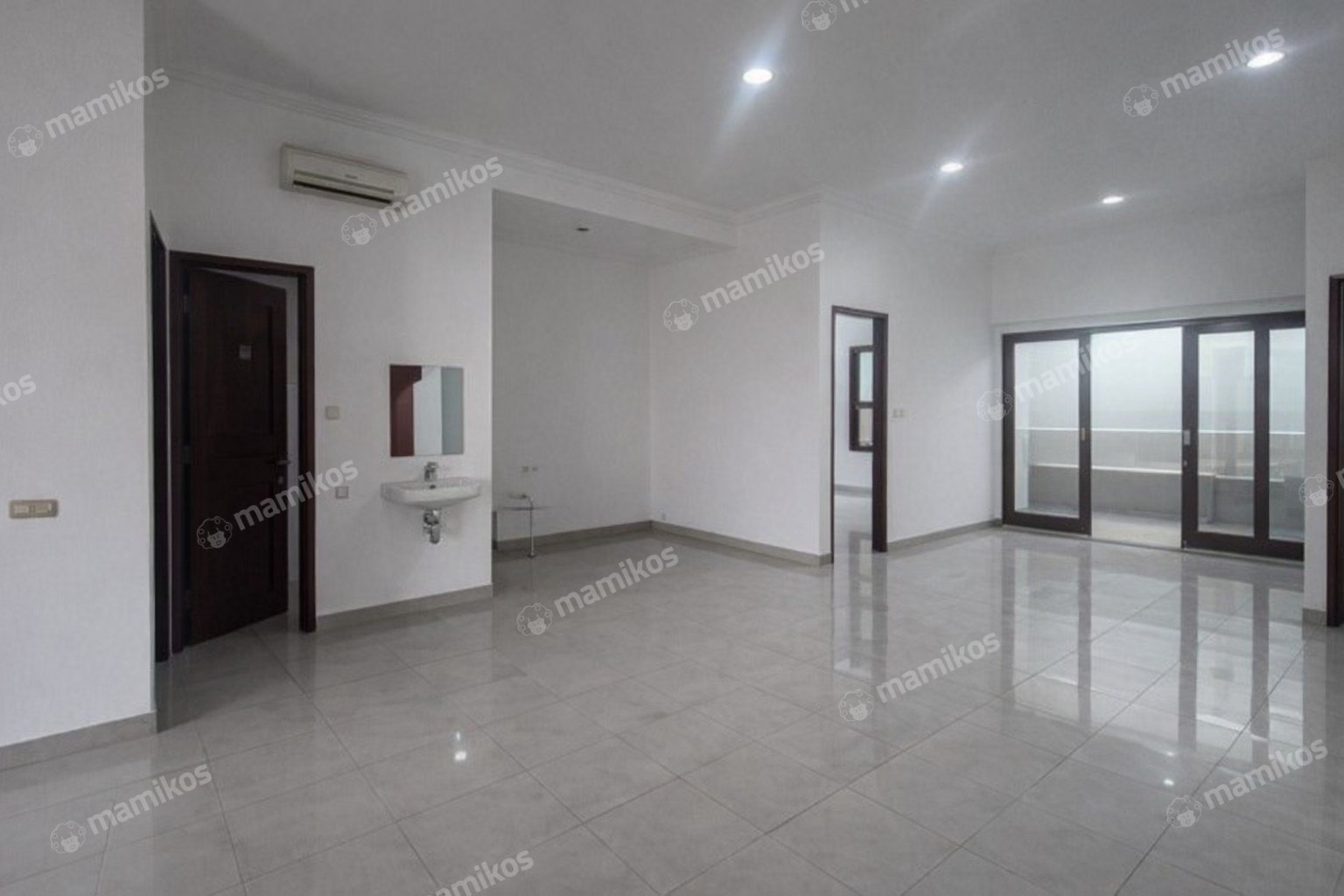 Rumah Sertifikat SHM 3 Kamar Tidur 2 Kamar Mandi Meruya Jakarta Barat