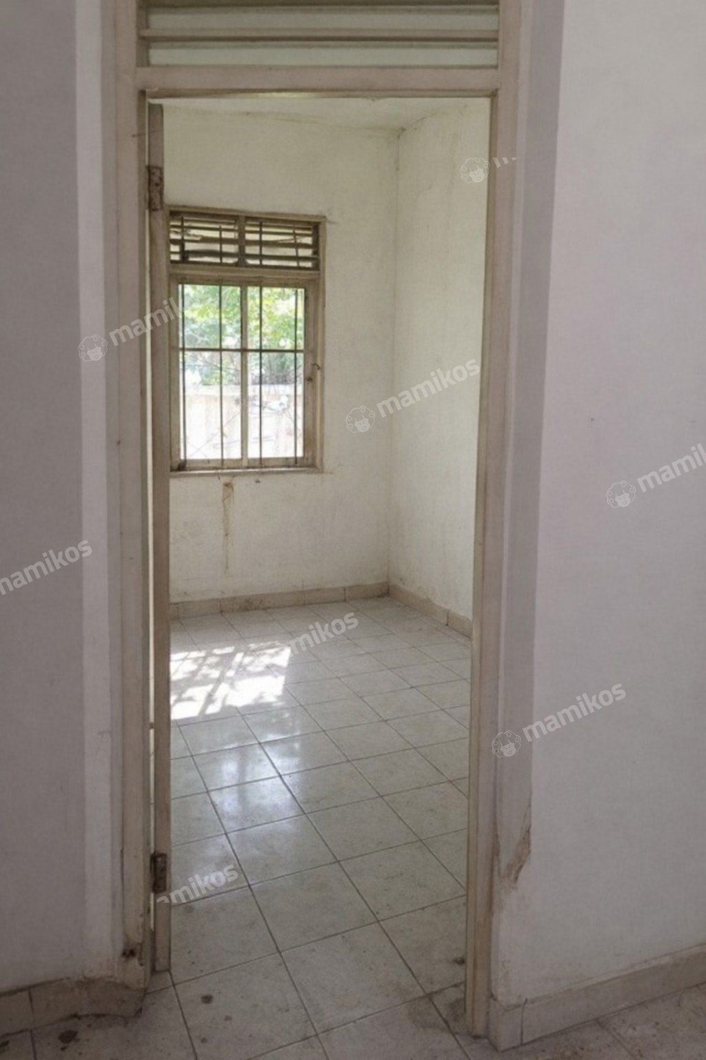Rumah Sertifikat SHM 1 Kamar Tidur 1 Kamar Mandi Kalideres Jakarta Barat - Photo 2