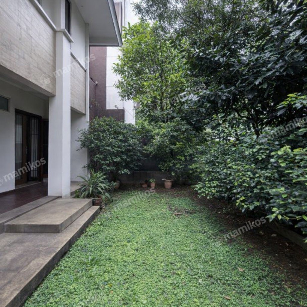 Rumah Sertifikat SHM 4 Kamar Tidur 3 Kamar Mandi Kebayoran Baru Jakarta Selatan - Photo 3