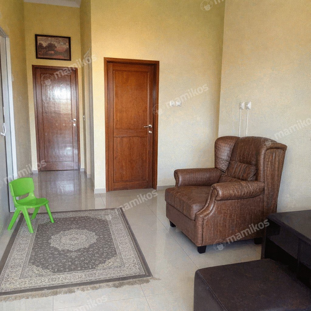 Rumah Sertifikat SHM 4 Kamar Tidur 4 Kamar Mandi Veteran Jakarta Selatan - Photo 2
