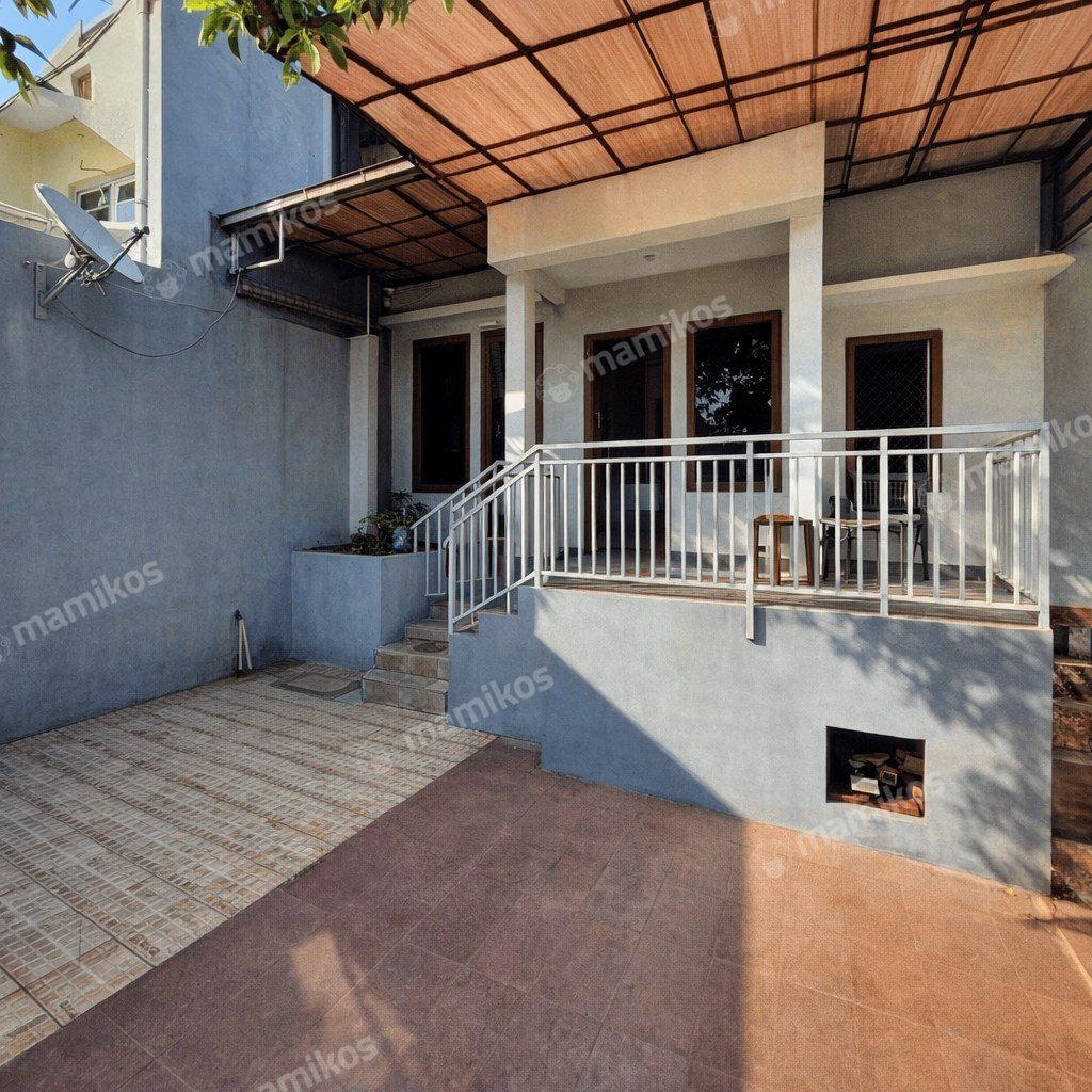 Rumah Sertifikat SHM 4 Kamar Tidur 4 Kamar Mandi Veteran Jakarta Selatan - Photo 4