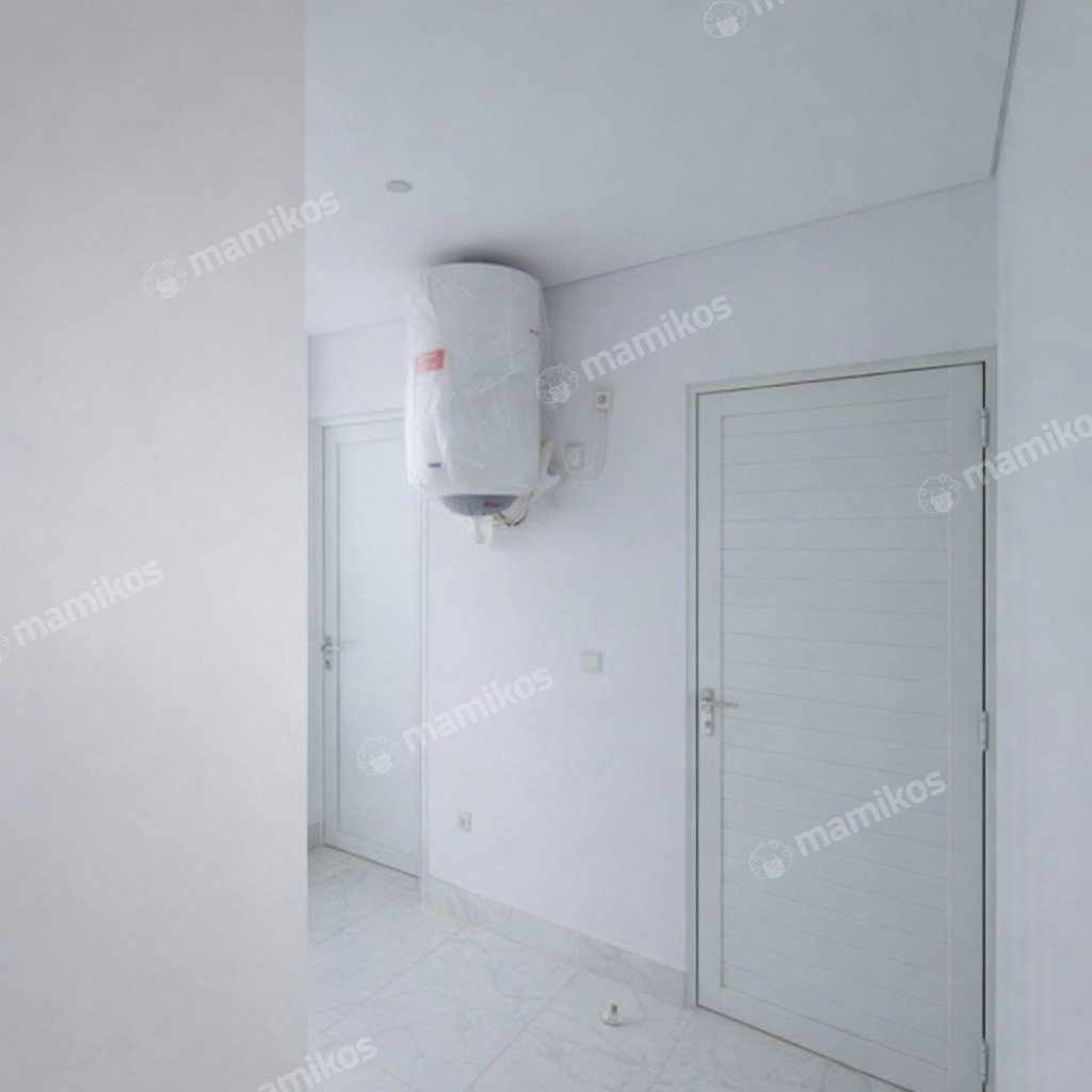 Rumah Sertifikat SHM 4 Kamar Tidur 4 Kamar Mandi Kemang Jakarta Selatan - Photo 3