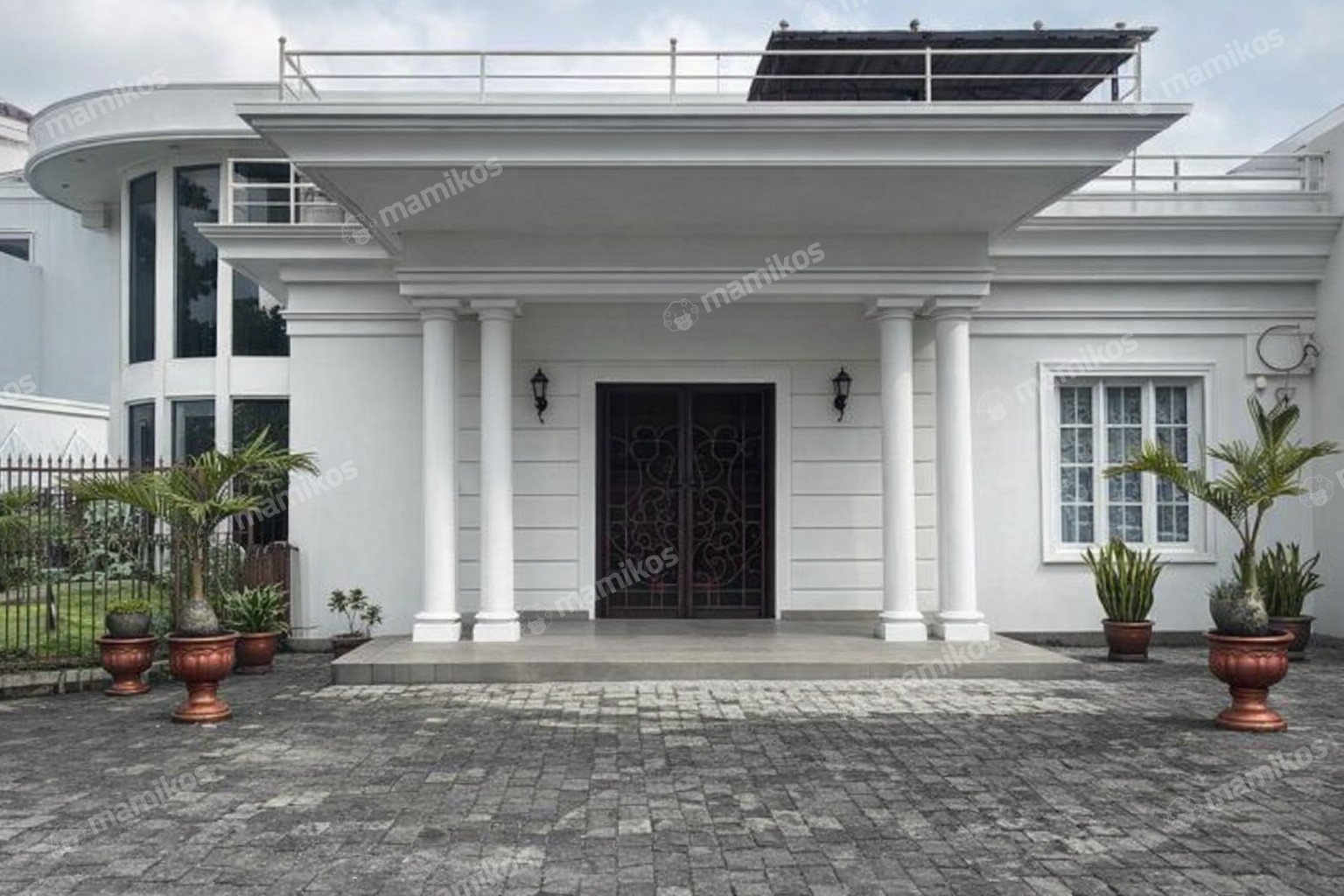 Rumah Sertifikat SHM 6 Kamar Tidur 5 Kamar Mandi Kemanggisan Jakarta Barat