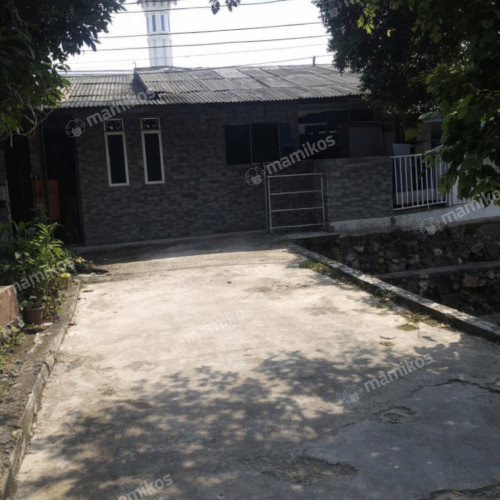 Rumah Sertifikat SHM 5 Kamar Tidur 3 Kamar Mandi Duren Sawit Jakarta Timur - Photo 2