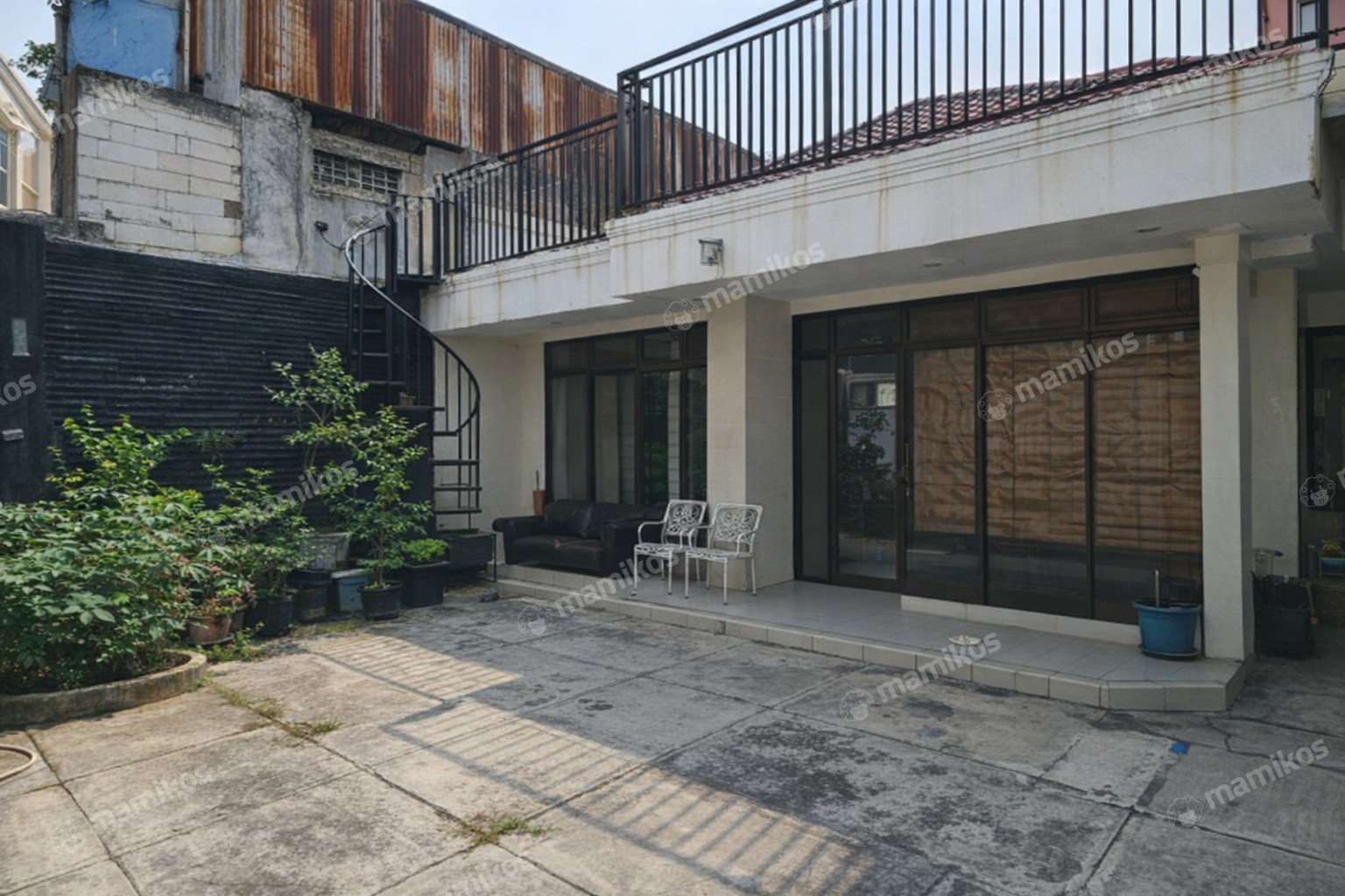 Rumah Sertifikat HGB 2 Kamar Tidur 1 Kamar Mandi Kedoya Jakarta Barat